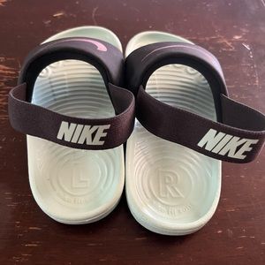 Toddler Nike sandals
